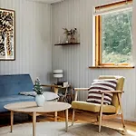 بيت للعطل 70s Wood With Grandma Vibes
