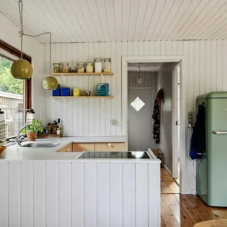 Ferienhaus 70s Wood With Grandma Vibes