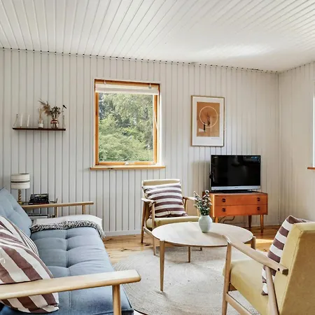 بيت للعطل 70s Wood With Grandma Vibes